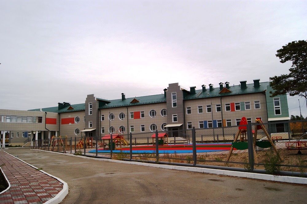 Строительство стратегических объектов здравоохранения идёт полным ходом