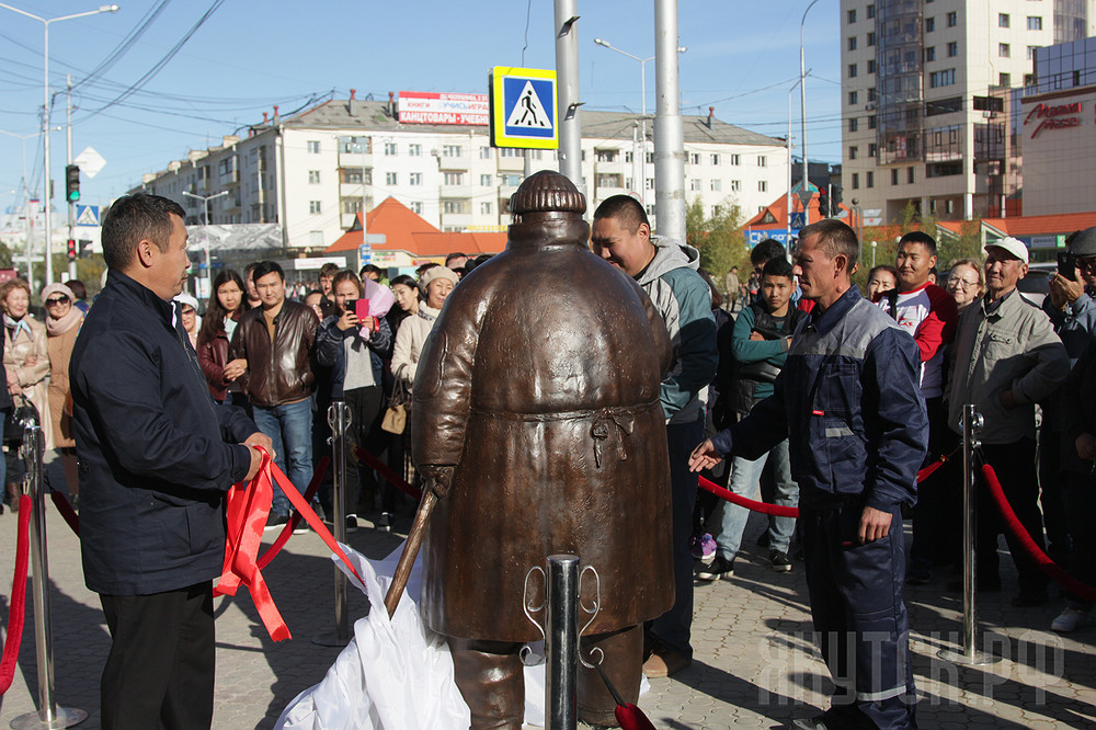 Скульптура «Дворник» и детские площадки Якутска признаны лучшими практиками