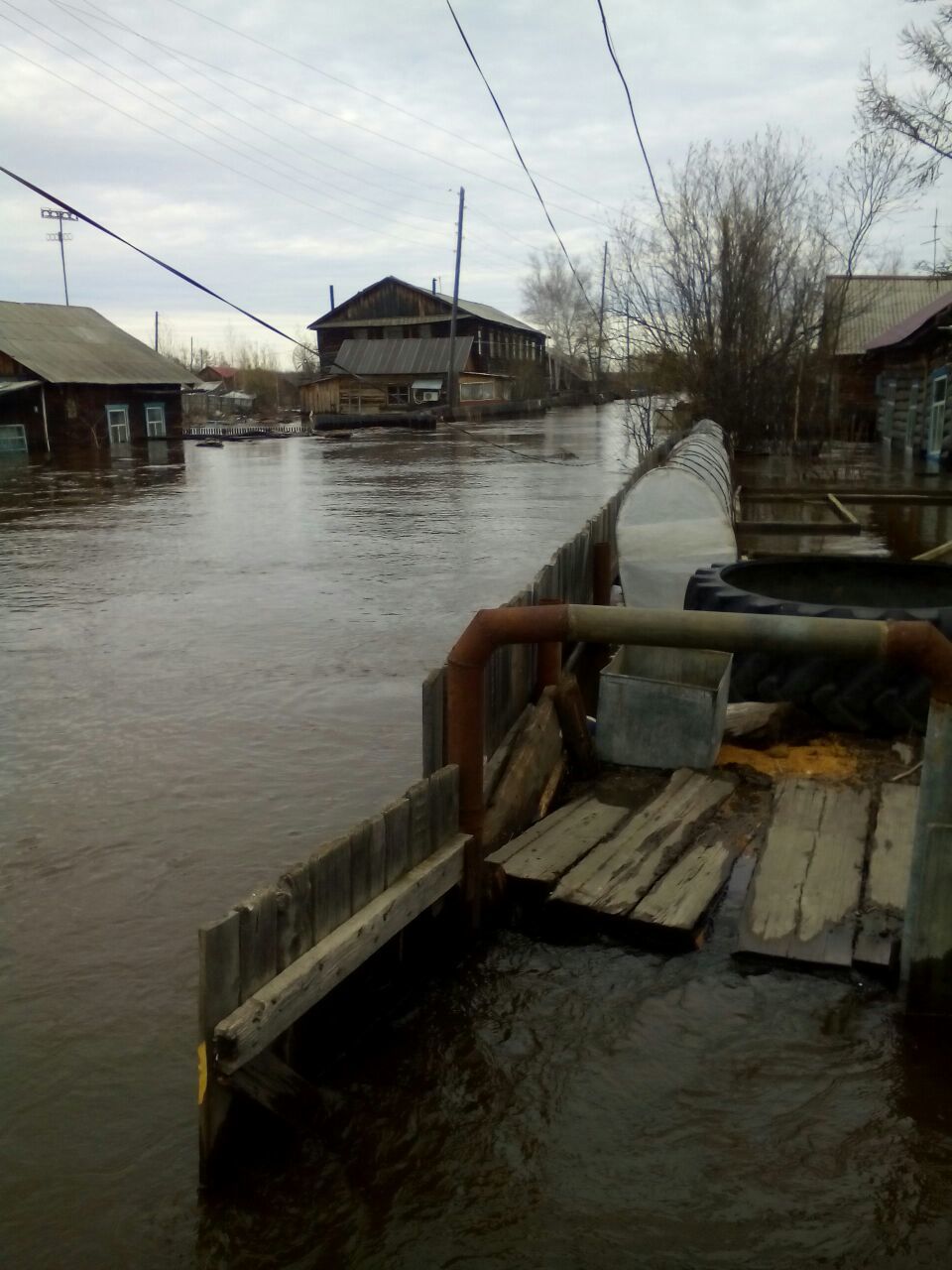 В якутском поселке Эльдикан снижается уровень воды