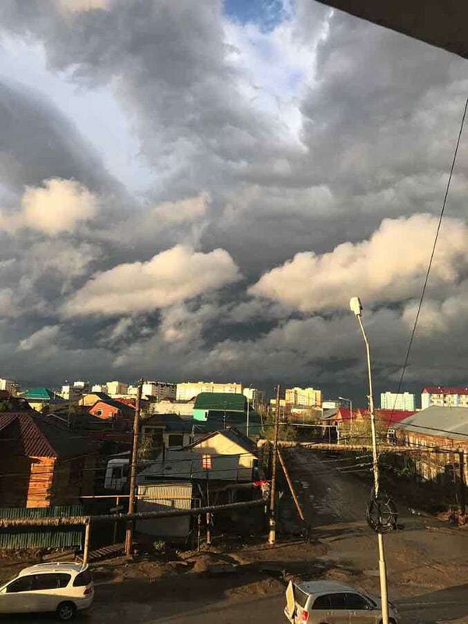 Самые страшные видео урагана в Якутске