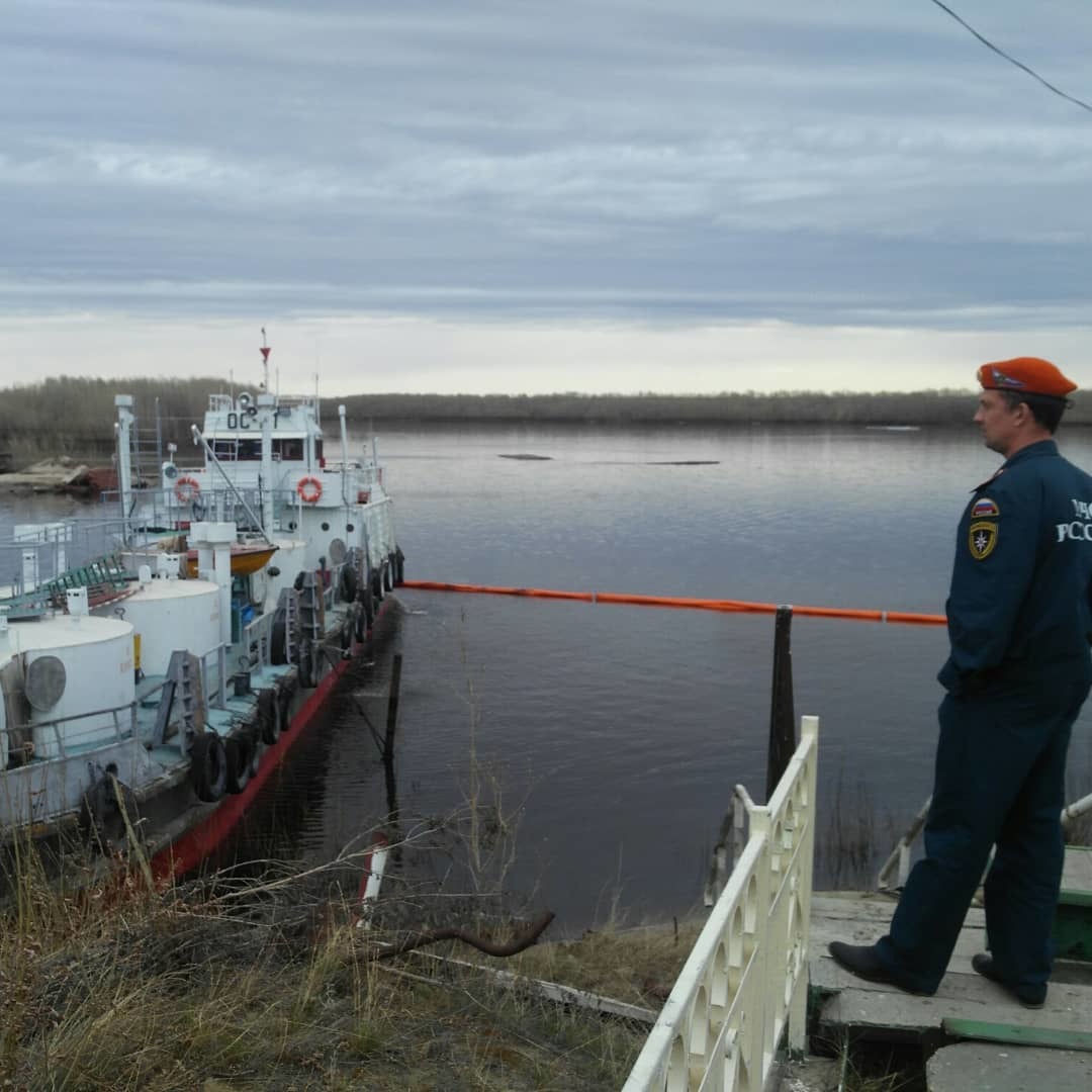 Из-за утечки нефти в Якутске возможна угроза питьевому водоснабжению (видео)