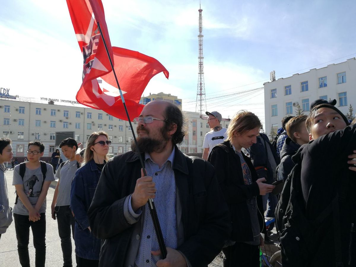 В связи с участием в акции протеста в Якутске задержан Артур Дрон