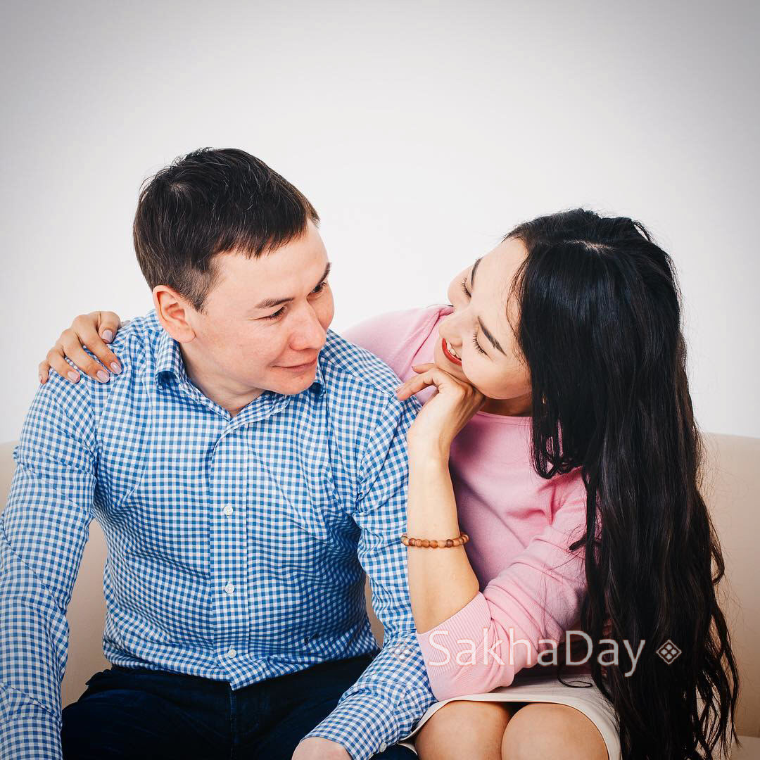 Подруга министра спорта Якутии Георгия Балакшина поделилась романтическим фото