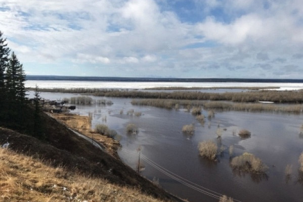 В Верхнеколымском районе на 18:00ч. подтопленных жилых домов нет
