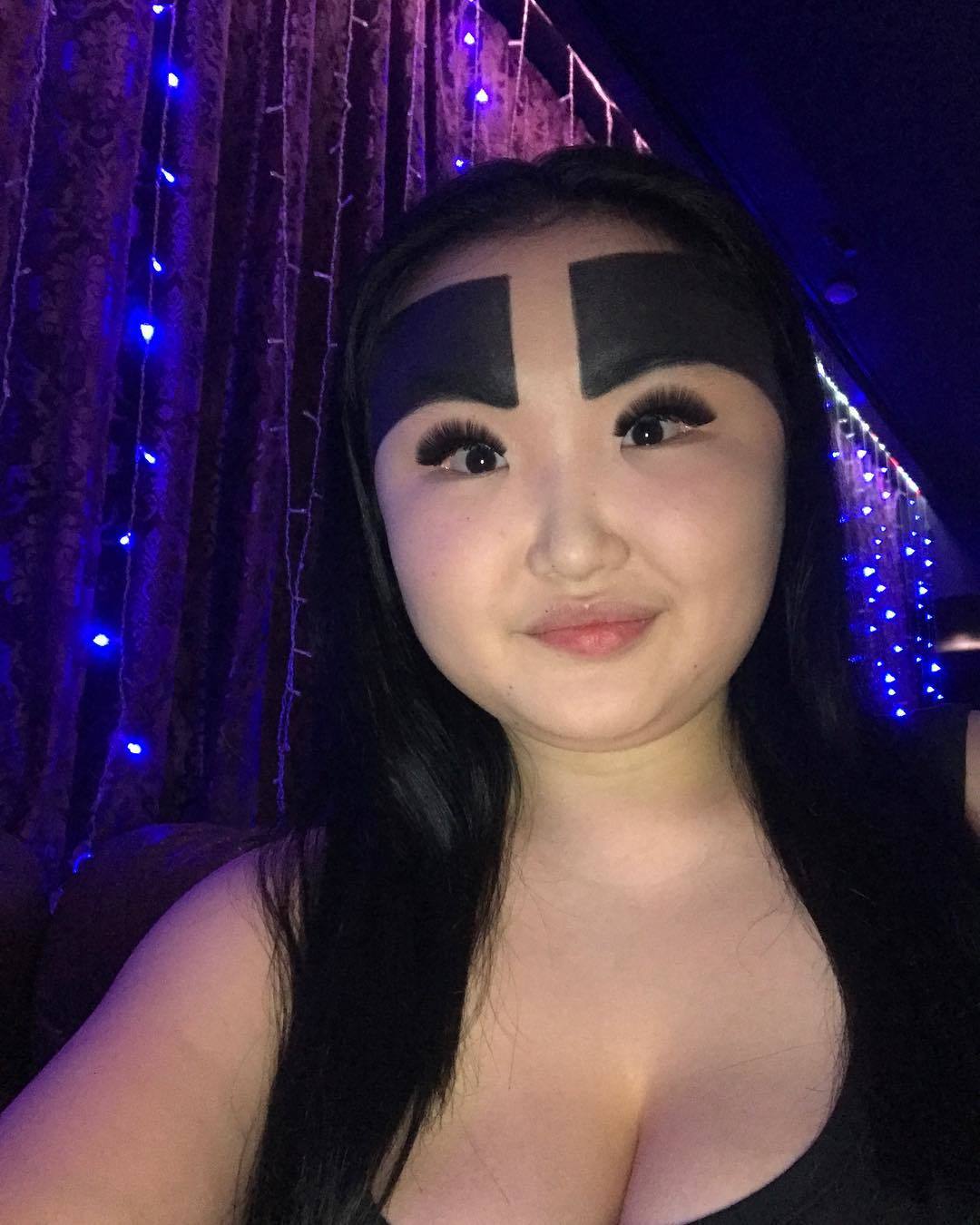 В Якутске известная блогерша Анжелика Протодьяконова попала в полицию