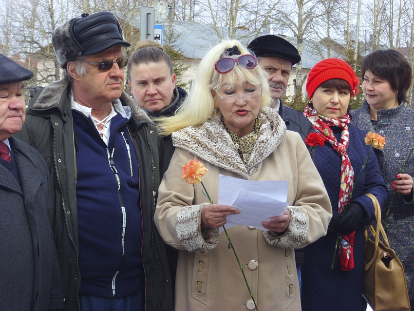 Алданские коммунисты отметили юбилей Карла Маркса (фоторепортаж)