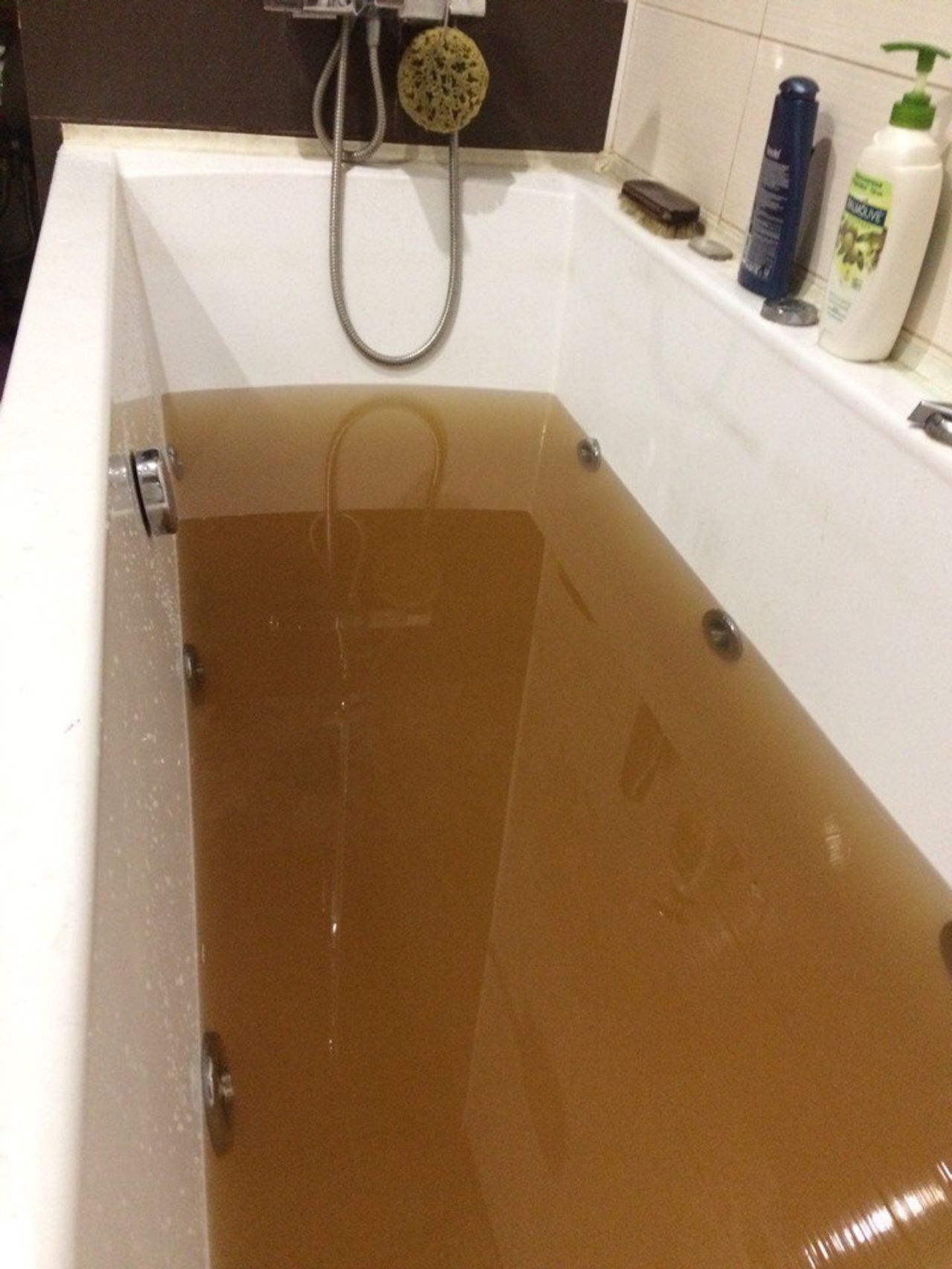 Прокуратура Якутска организовала проверку качества поставляемой населению водопроводной воды