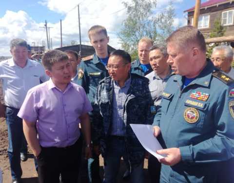 В Якутск прибыл заместитель министра МЧС России генерал-лейтенант Павел Барышев