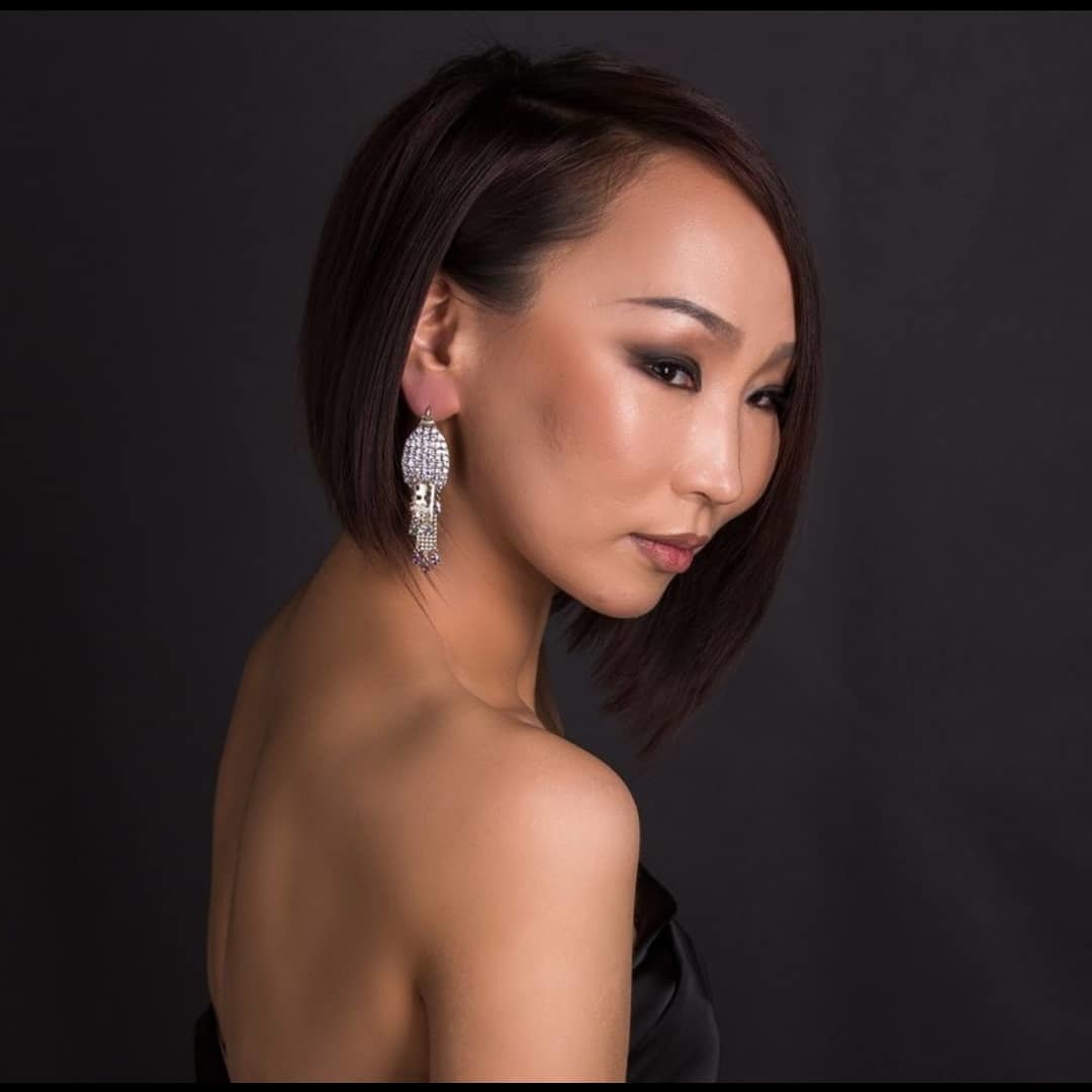 "Это не обычный семейный скандал, а попытка убийства и изнасилования",  - якутский стилист рассказала о преступлении со стороны бывшего мужа