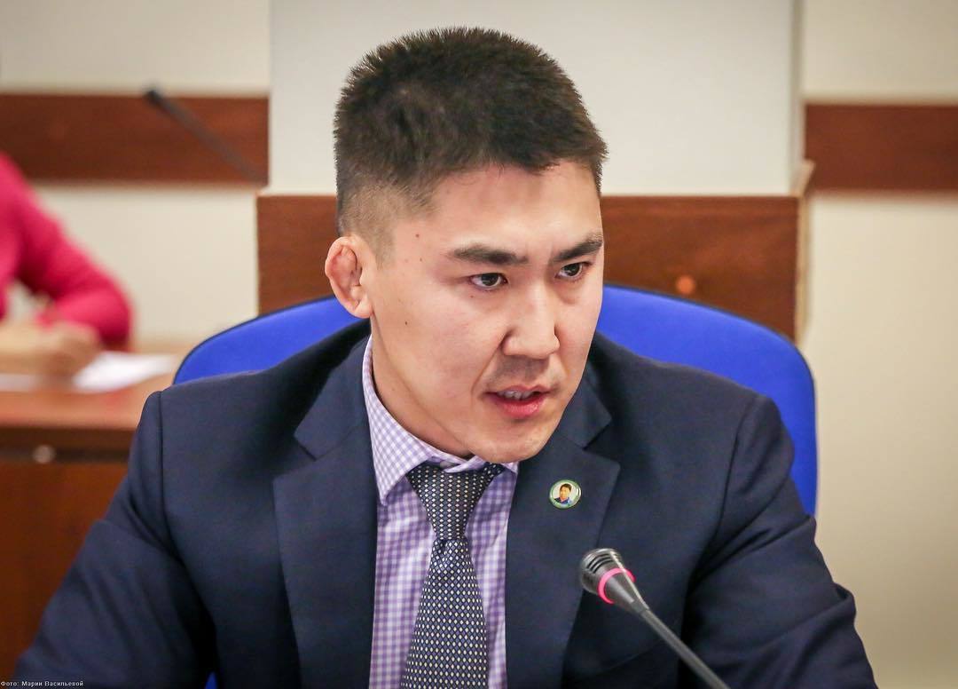 "Поводов для моей отставки нет. В общественной поддержке не нуждаюсь", - Антон Сафронов