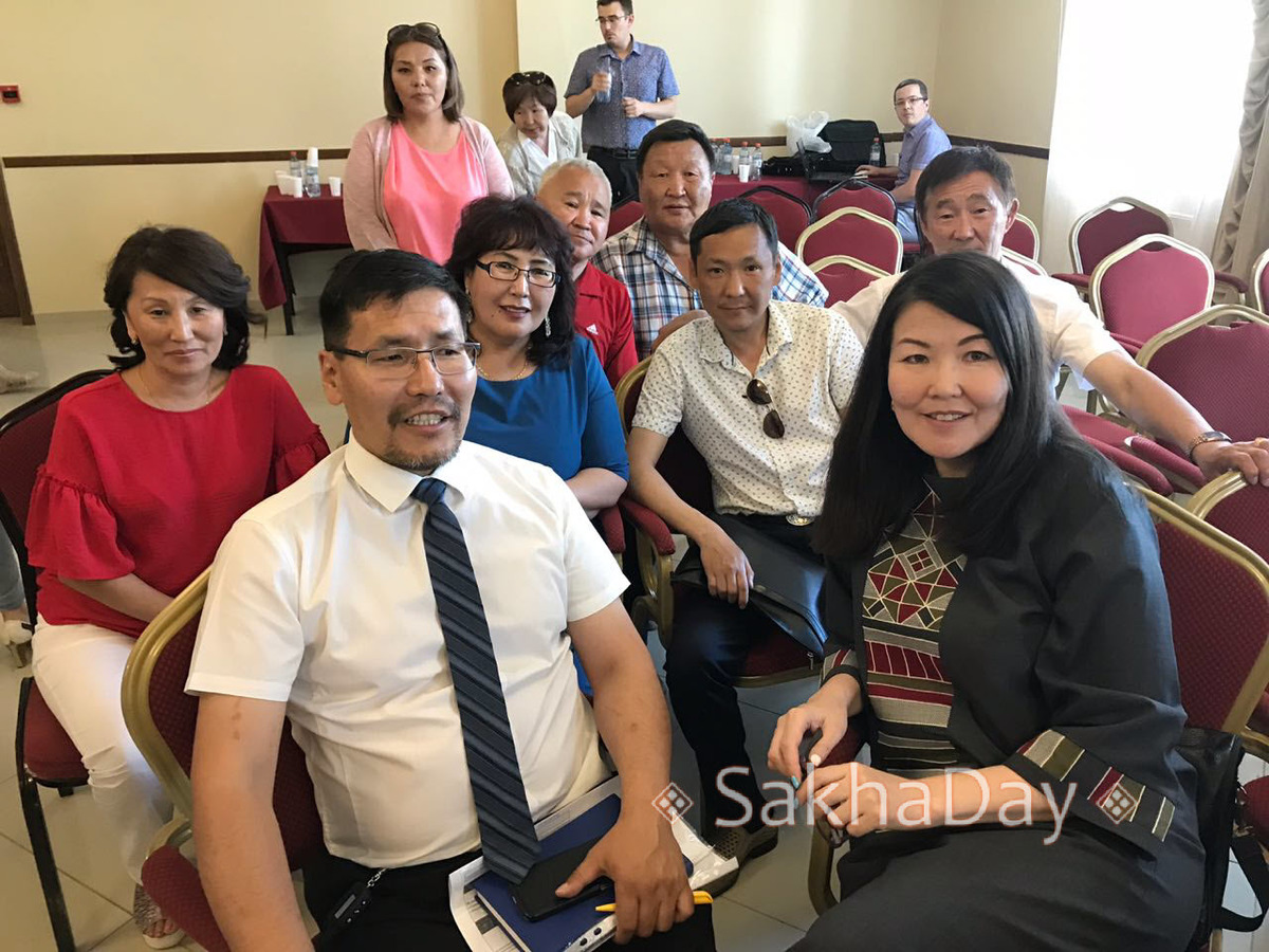 В Якутии кандидатами от "СР" в Ил Тумэн стали восемь членов "Сомоҕо күүс"