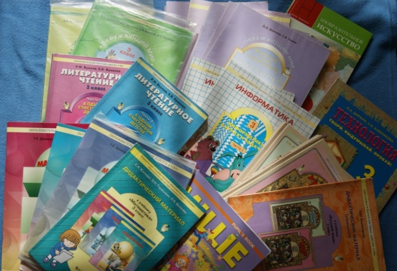 В Якутске покупку рабочих тетрадей возложили на школы