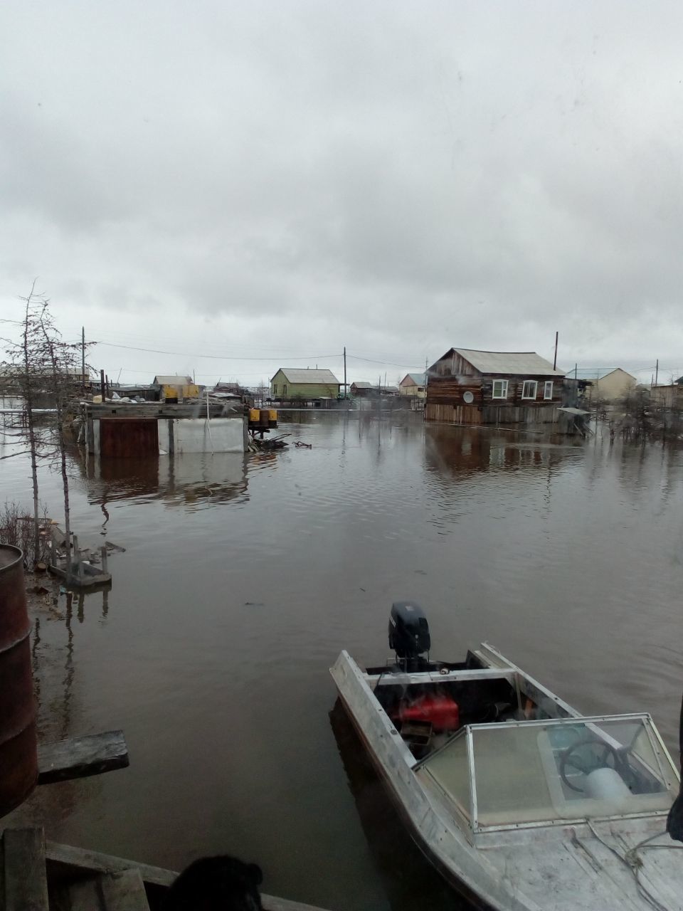 Затор на Яне вызвал подтопление села Усть-Янск