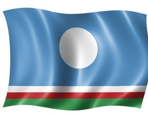 Врио главы Якутии наградил Сергея Миронова и Елену Семенову