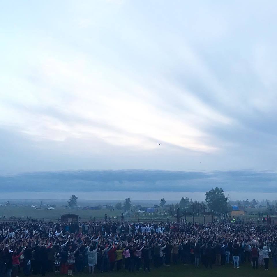 "Мы считаем себя детьми солнца", - Айсен Николаев