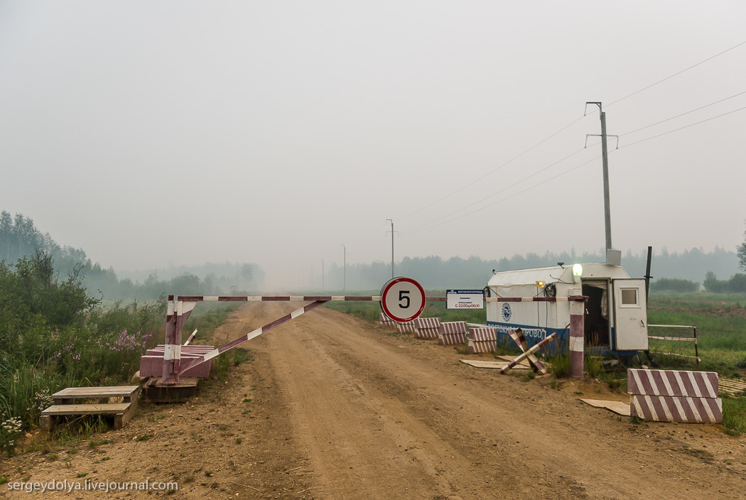 Водитель застрял в ловушке на технологической дороге ВСТО в Якутии