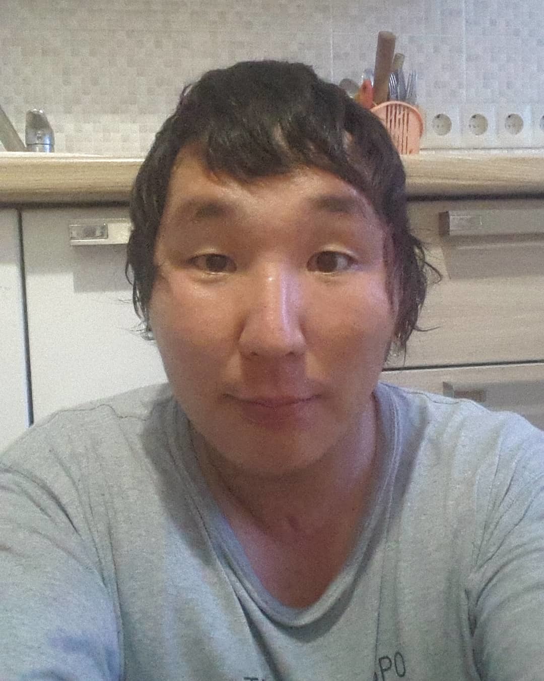 Волонтера Антона Васильева из Якутска пригласили на Первый канал?