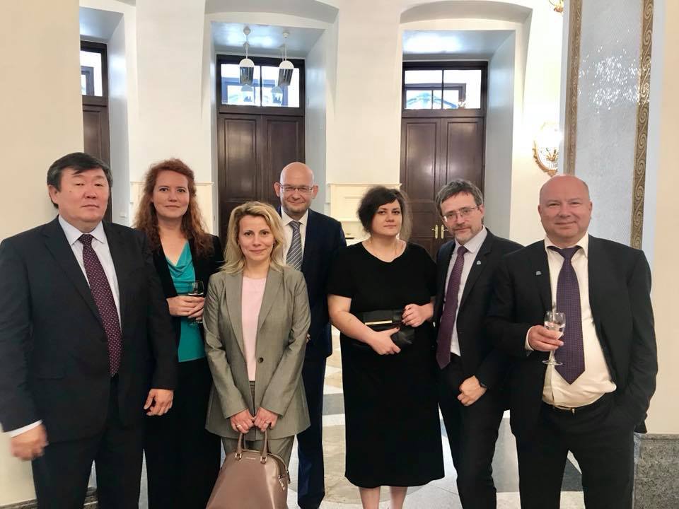 37409023_10209905960484766_8858880285819797504_n