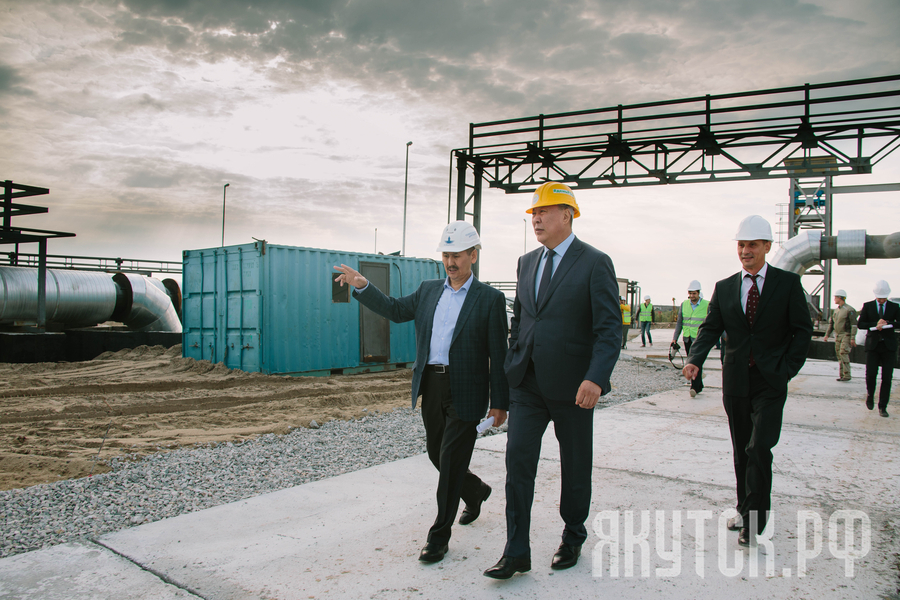 Александр Саввинов проверил ход строительства нового водозабора