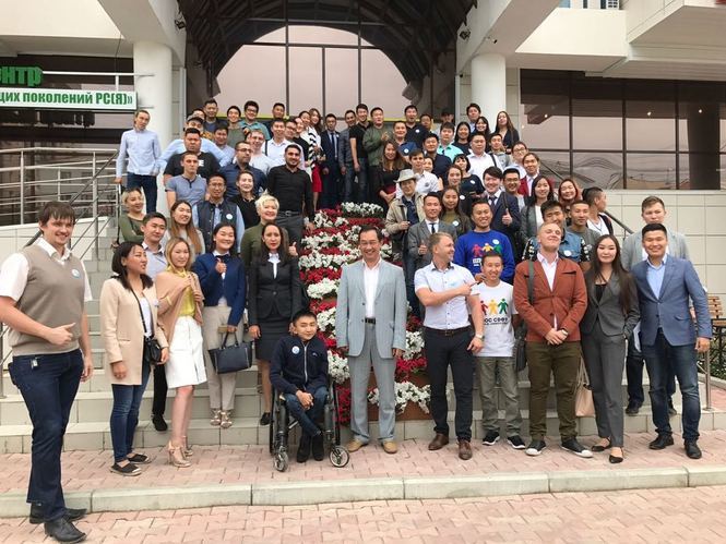 Айсен Николаев: Якутская молодежь делает те вещи,  о которых мы даже не мечтали