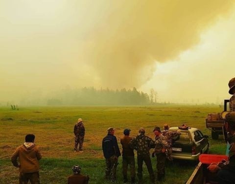 В Намском и Горном улусах тушат лесные пожары