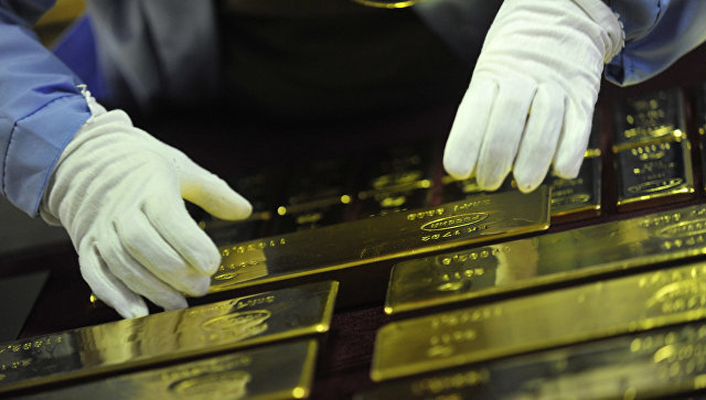 Банк России увеличил закупки золота до максимума с начала года