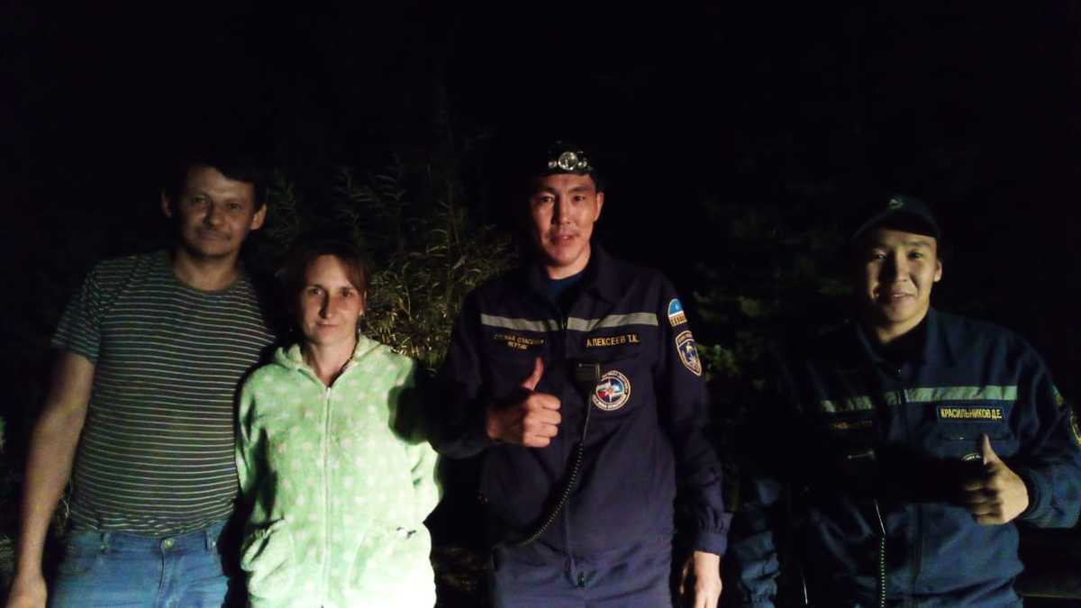 Спасатели Якутии оперативно нашли женщину в лесу