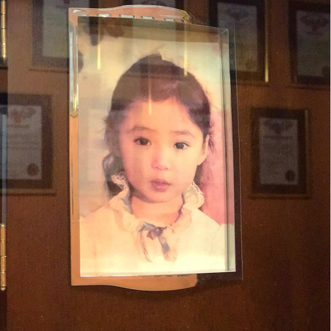 Самая красивая якутская актриса умилила поклонников своей детской фотографией