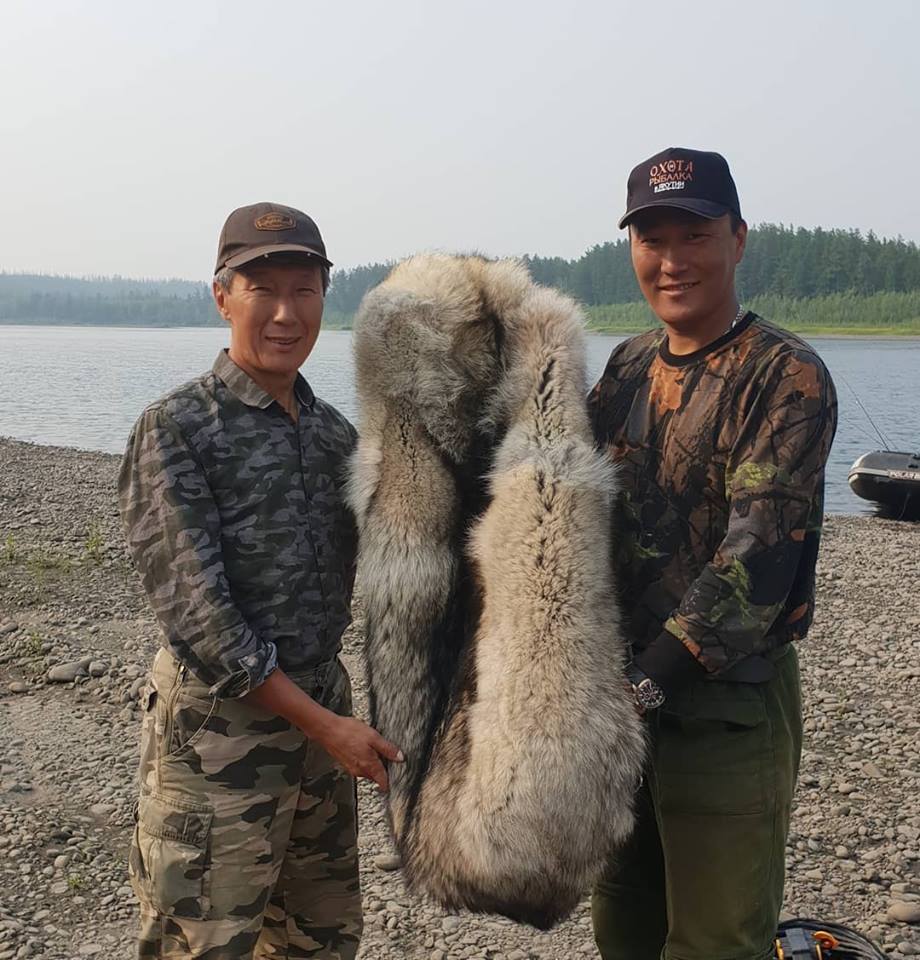 Самые популярные якутские "ютуберы" выехали на совместную рыбалку (видео)