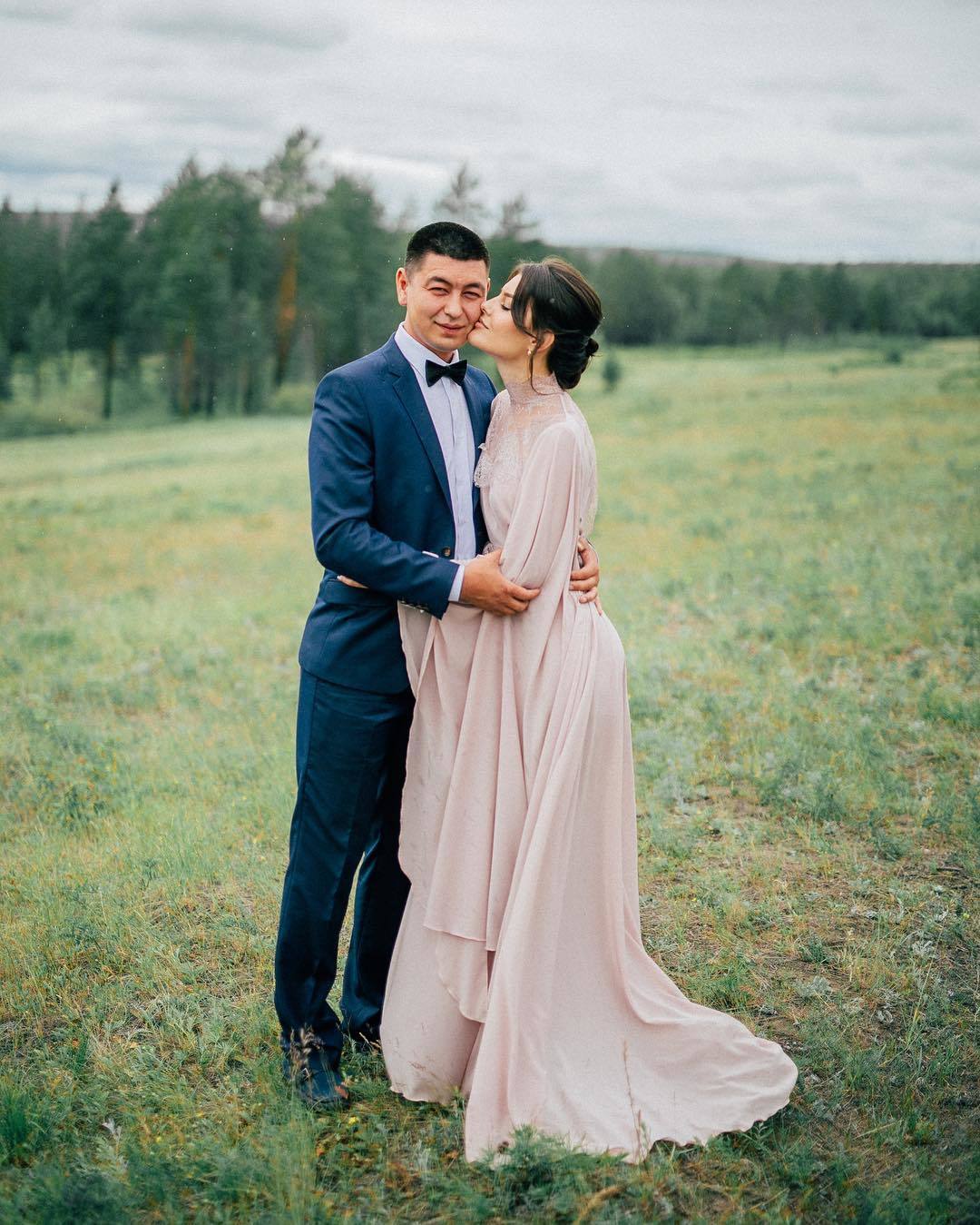 Виртуальная красавица Лидия Черенева поздравила мужа с годовщиной