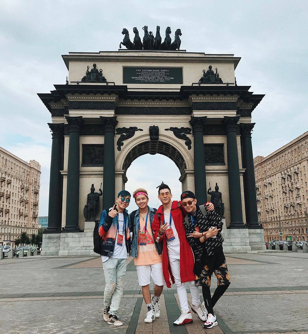 Бойзбенд Snow Voice покоряет Москву