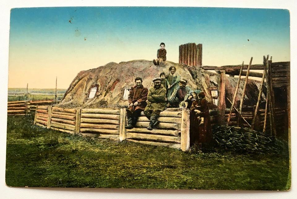 "Скажите сыр!": "Якуты около юрты" на старинной открытке поразили своей непринужденностью