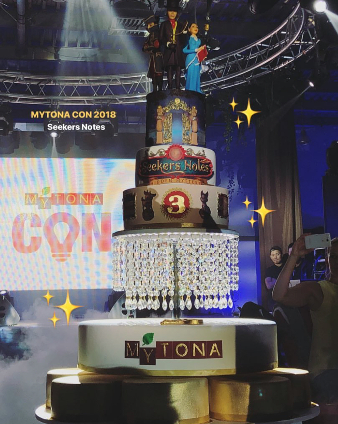 В Якутске испекли шоу-торт для создателей игры