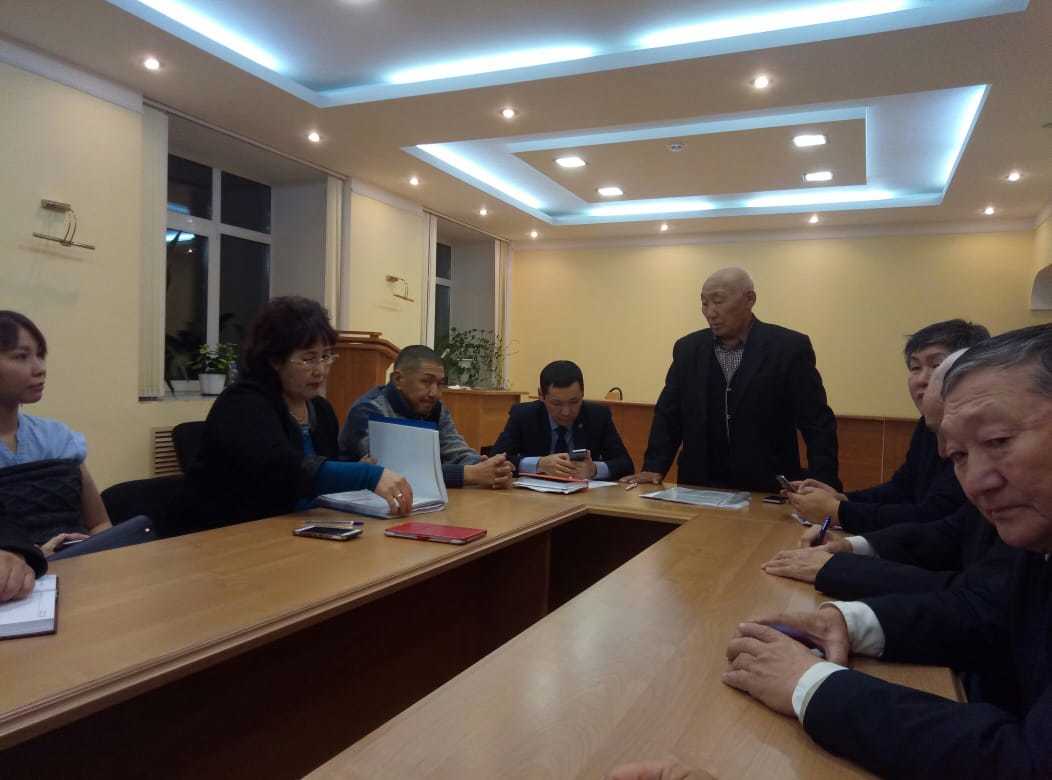 Как раскололось оппозиционное движение «Сомоҕо Күүс»?