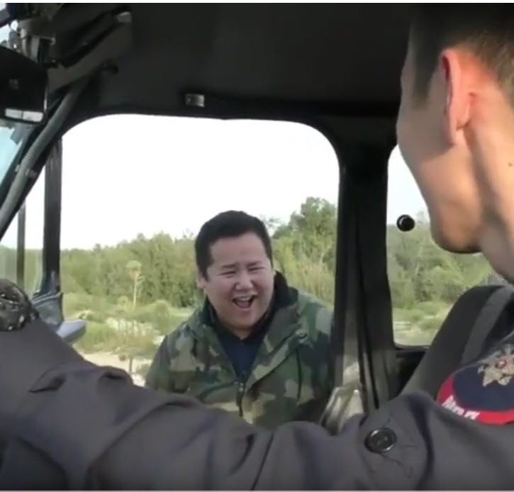 Зажигательное видео от якутских полицейских, участвующих в Kiki Challenge