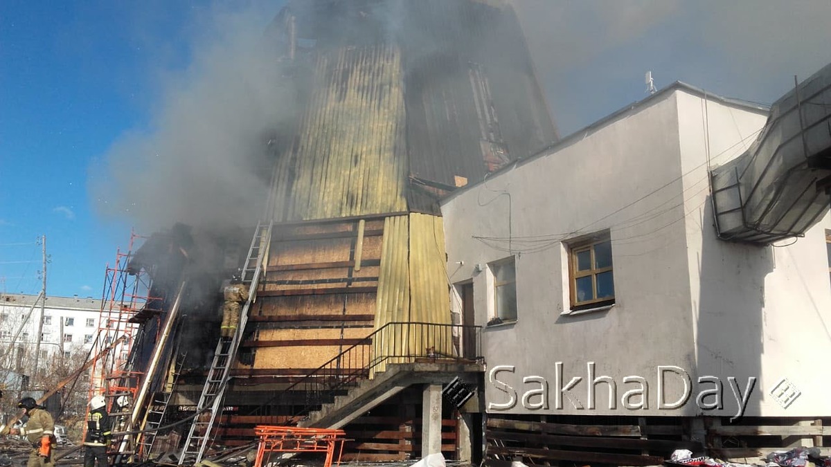 «Нужно новое место для «Дома Арчы?». Что стало причиной пожара в центре духовной культуры в Якутске?