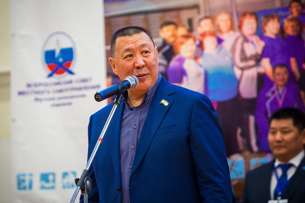 Главы российских городов и Всероссийский Совет местного самоуправления поддерживают Александра САВВИНОВА