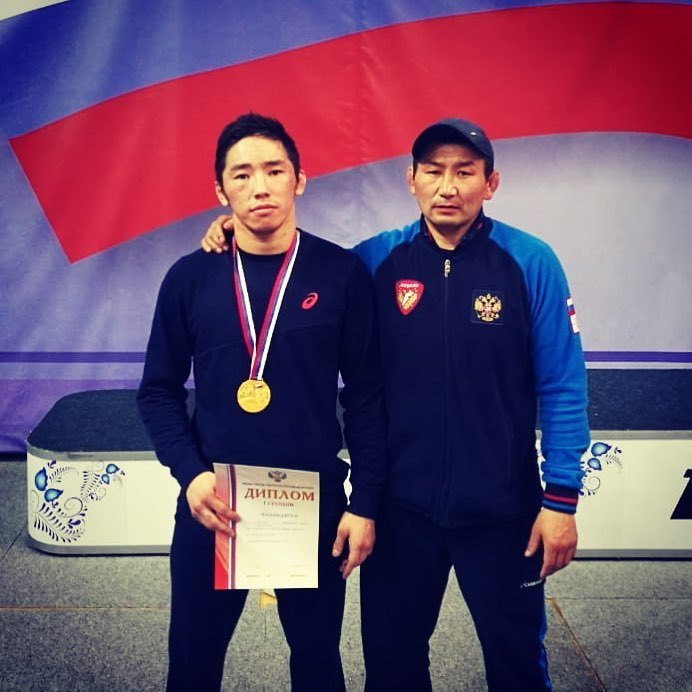 Якутский борец Эдуард Григорьев едет на чемпионат мира среди студентов