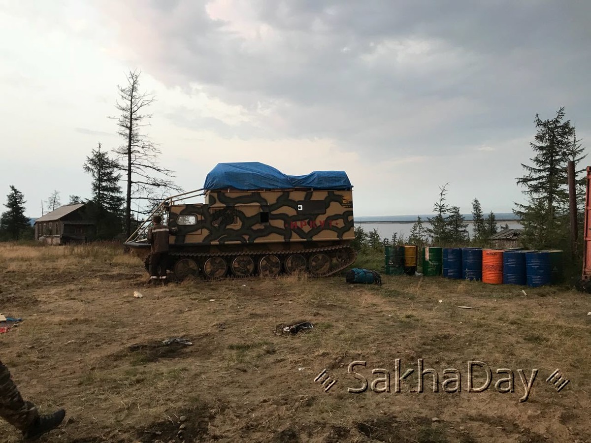 Спасатели планируют приступить к поискам геологоразведочной группы в Булунском районе