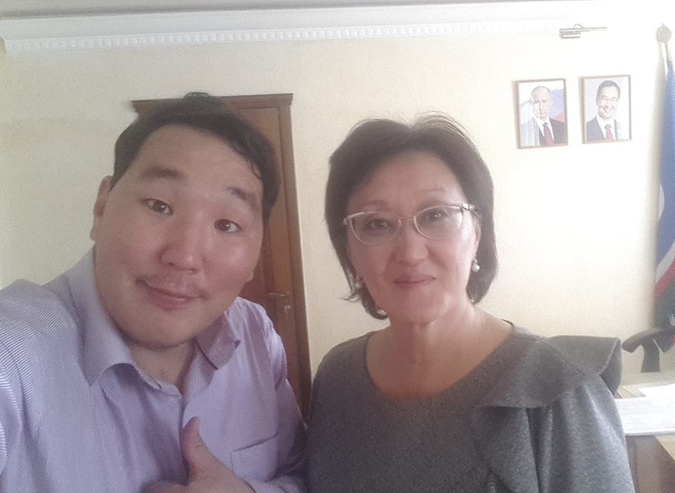 Волонтер Антон Васильев встретился с мэром Якутска