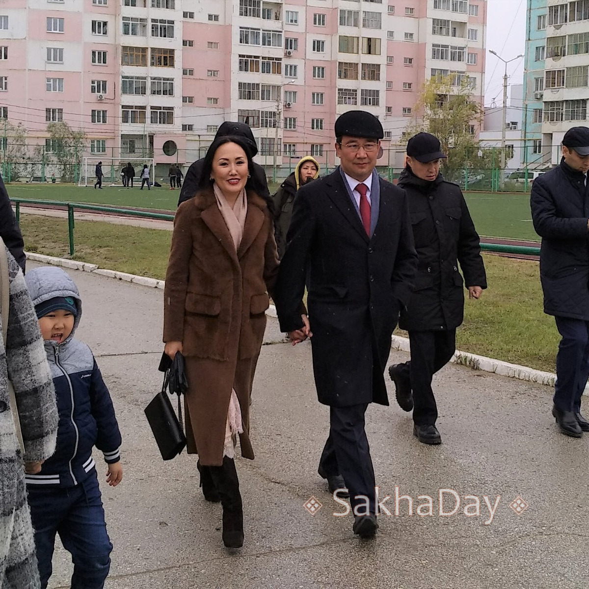 Фотофакт: Айсен Николаев проголосовал на выборах в Якутске