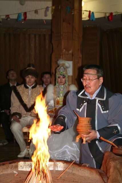 «Дом Арчы между двух огней…», - алгысчыт Борис Михайлов