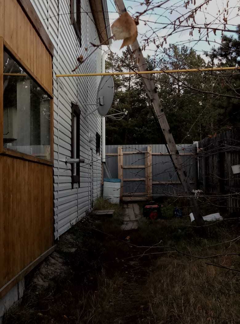 Дома семей, живущих без электричества, были отключены руководством СОТ "Росинка"