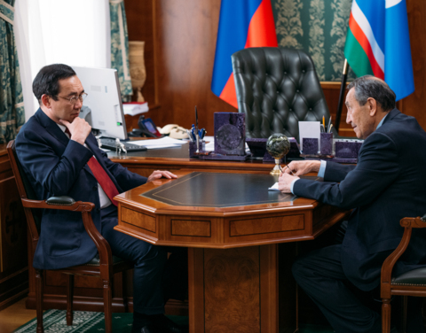 Айсен Николаев встретился с президентом Академии наук Якутии
