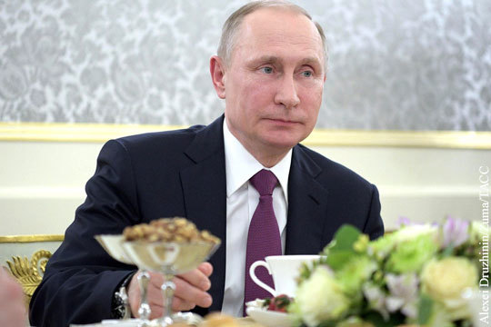 Суп из арбуза и маш. Что ел в Индии Владимир Путин и как это приготовить