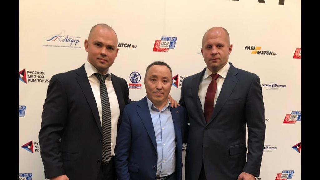 Фотофакт: Председатель федерации ММА Якутии на конференции Союза ММА