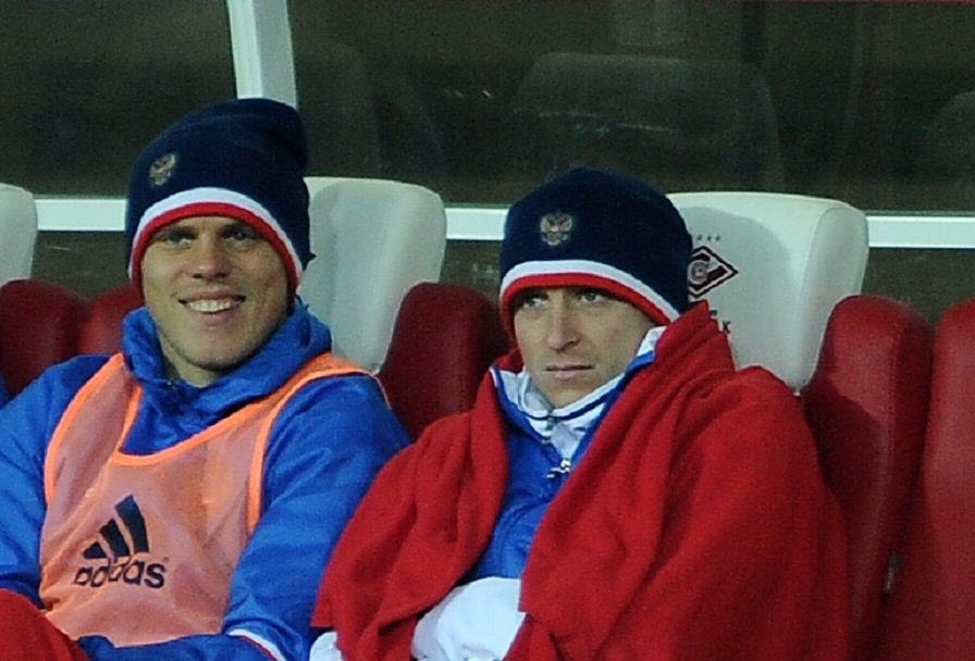 Кокорин и Мамаев избили чиновника в ресторане