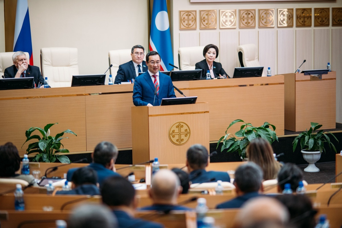 По инициативе главы Якутии снижены ставки транспортного налога в отношении воздушных судов малой авиации