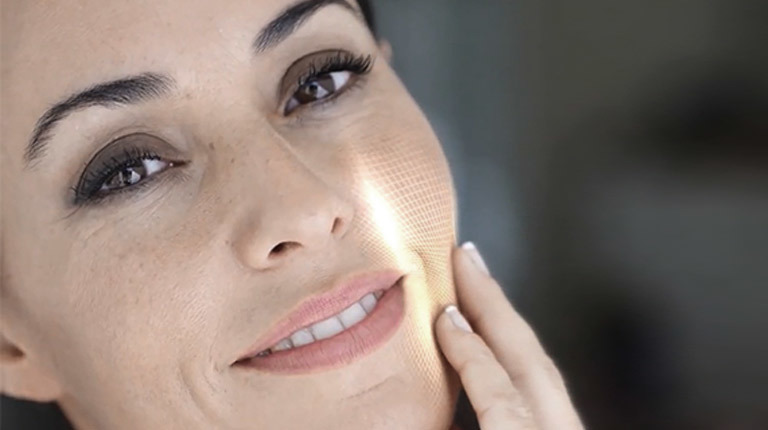 Волшебный луч, или Как справиться с кожными проблемами