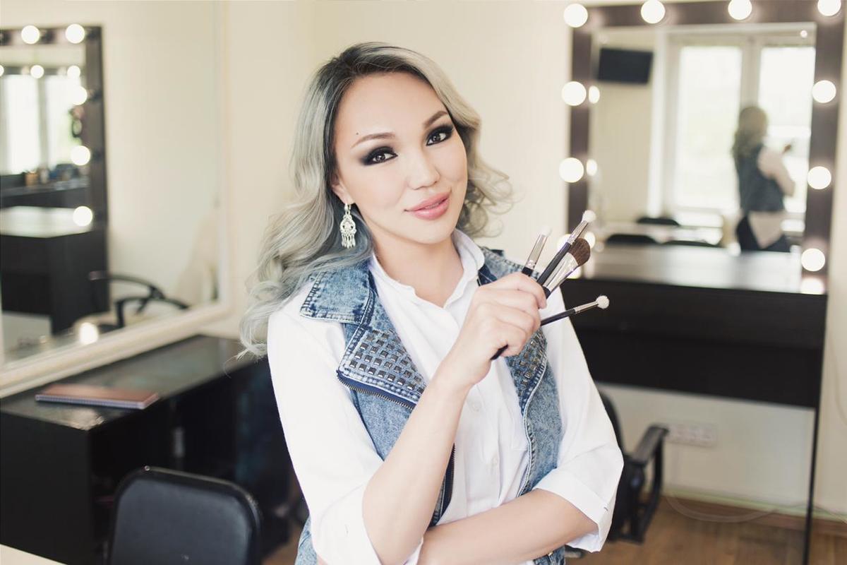 "Якутск не отпускает", - визажист Кристина Кириллина проспала свой рейс